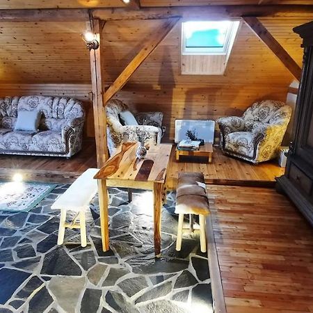 Podkrovie V Zeleni - Privat Strba Bagian luar foto